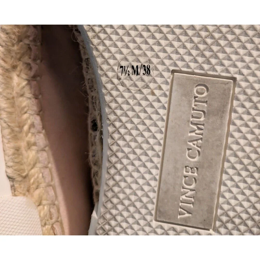 Vince Camuto Tambie Light Pink Espadrille Suede Loafers Size 7.5 Cute!!